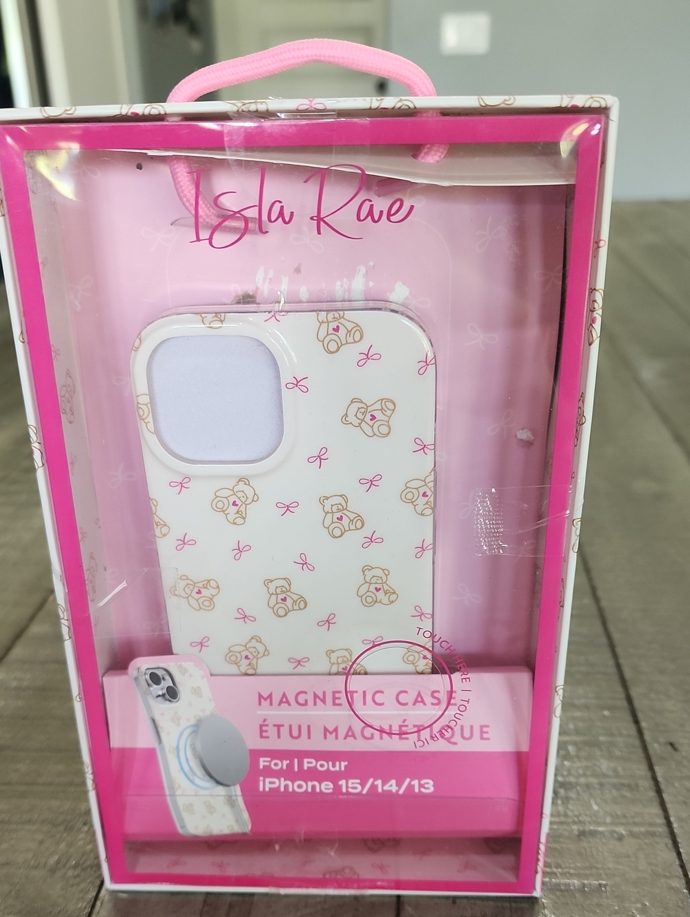 NIB Isla Rae Magnetic I Phone Case